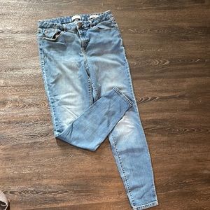 Jessica Simpson high rise skinny